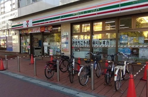 コンビニ　セブン-イレブン 横浜たまプラーザ店（コンビニ）まで1690m