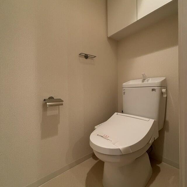 トイレ　※写真は同タイプ住戸です。