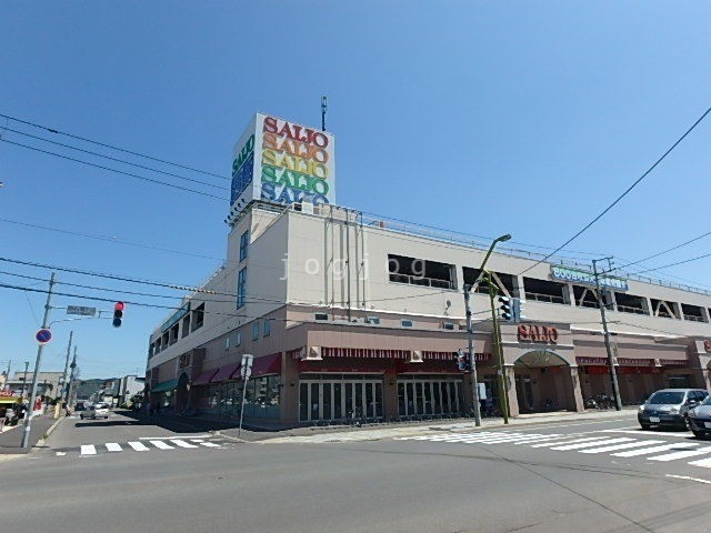 ショッピングセンター　西條名寄店（ショッピングセンター）まで317m