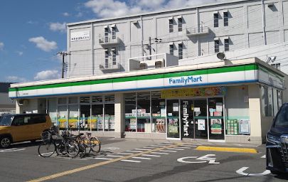 コンビニ　ファミリーマート 福島北港通店（コンビニ）まで487m