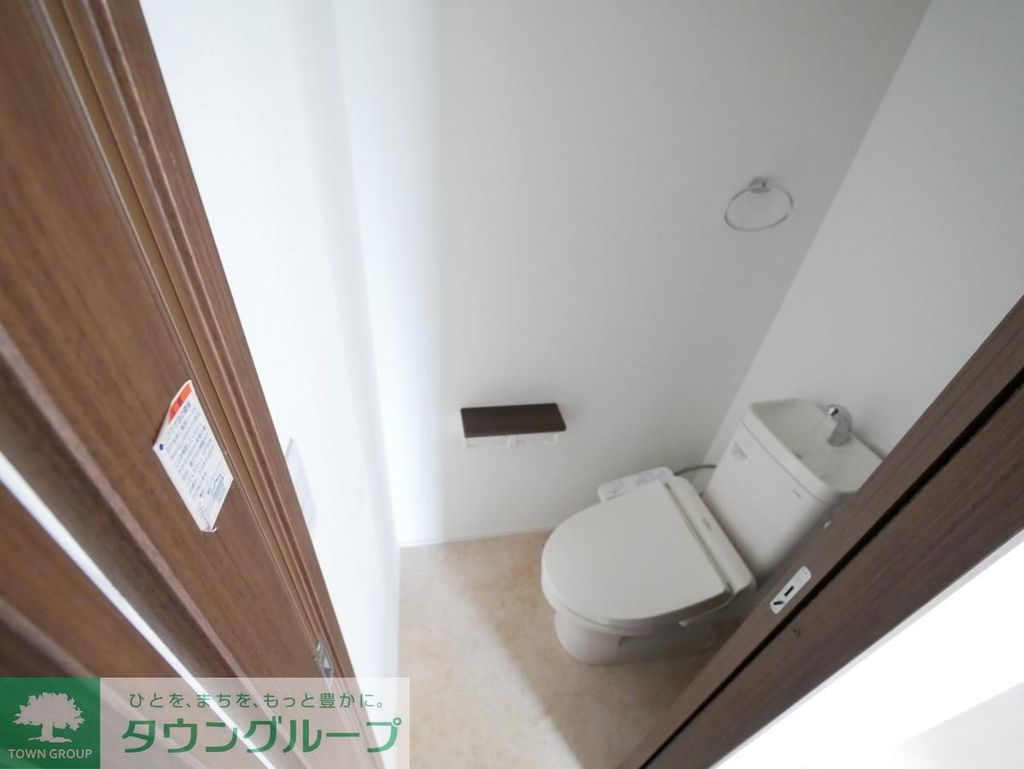 つくばエクスプレス 六町駅 徒歩13分 2階建 築7年のトイレ写真