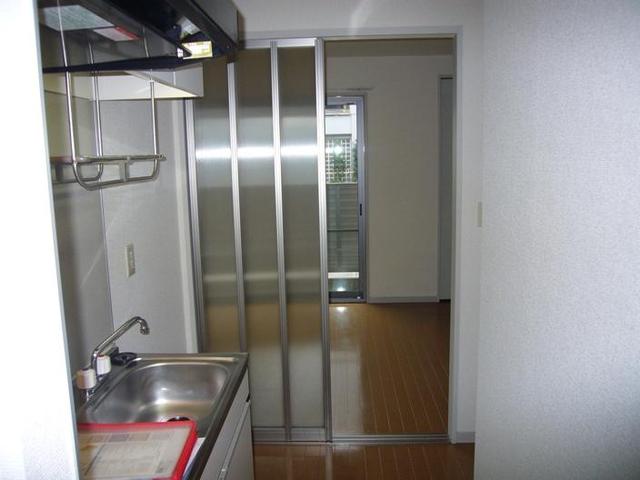 玄関　玄関から見たお部屋です♪