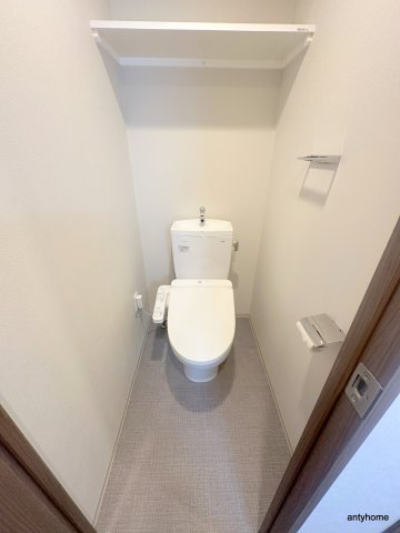 ファーストフィオーレ九条のトイレ写真