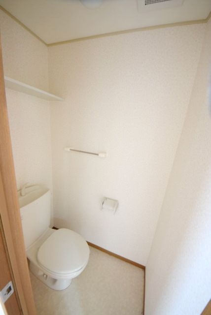 ヴィラージュ井の頭のトイレ写真