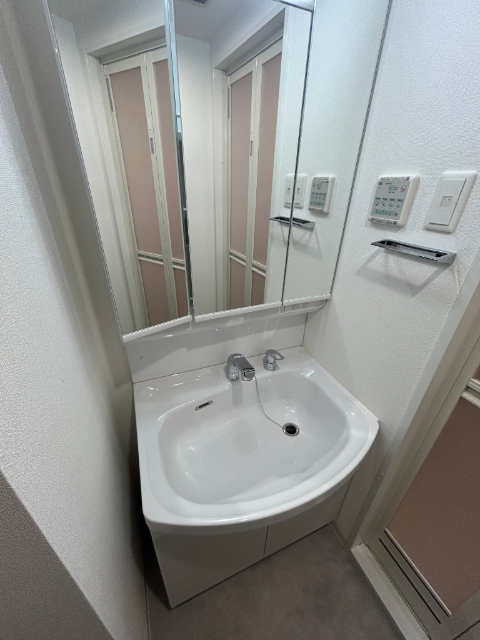 洗面設備　参考写真です