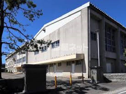 小学校　福井市立東安居小学校（小学校）まで231m