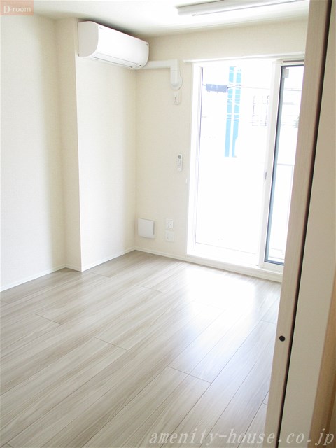 居室・リビング　●人気のフローリング仕様♪