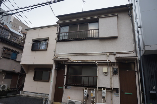 東京都新宿区若葉３（アパート）の賃貸物件の外観