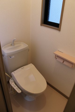 【ファミールハピネスのトイレ】