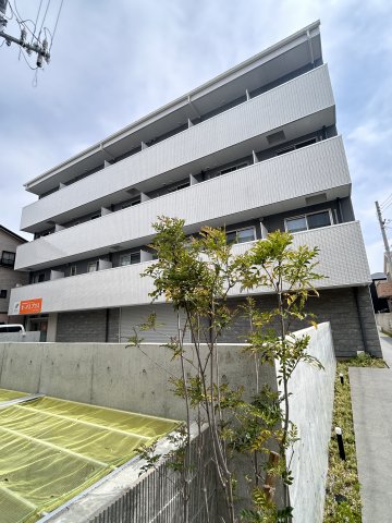 兵庫県尼崎市水堂町１の賃貸マンションの外観