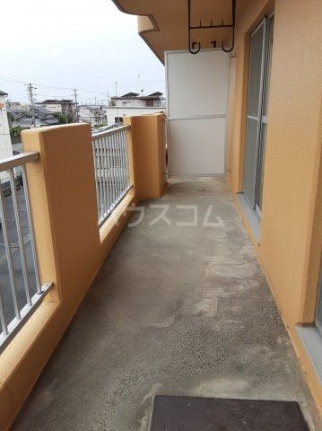 【浜松市中央区天王町のマンションのバルコニー】