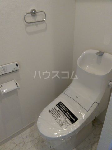 【ロイヤルハイツ白楽のトイレ】