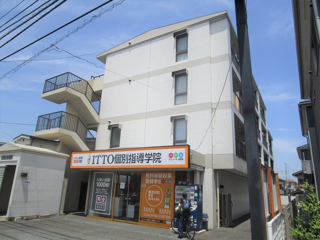 町田市忠生のマンションの建物外観