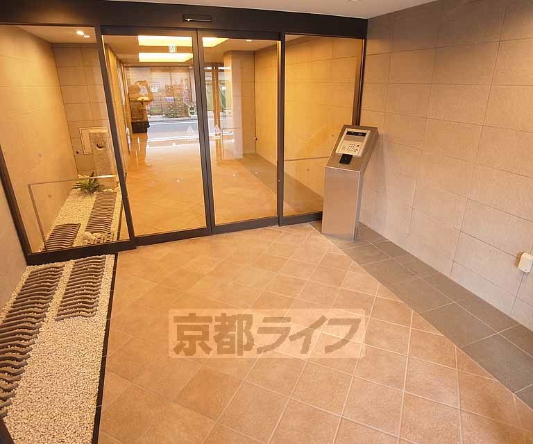 【京都市東山区三吉町のマンションのセキュリティ】