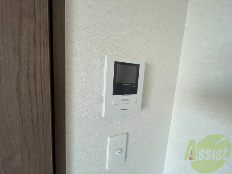 その他設備　ＴＶモニター付インターホンです。来客者の顔が見えるので安心！