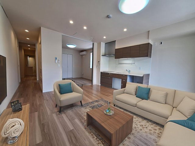 居室・リビング　CG家具のため実際は家具が付きません