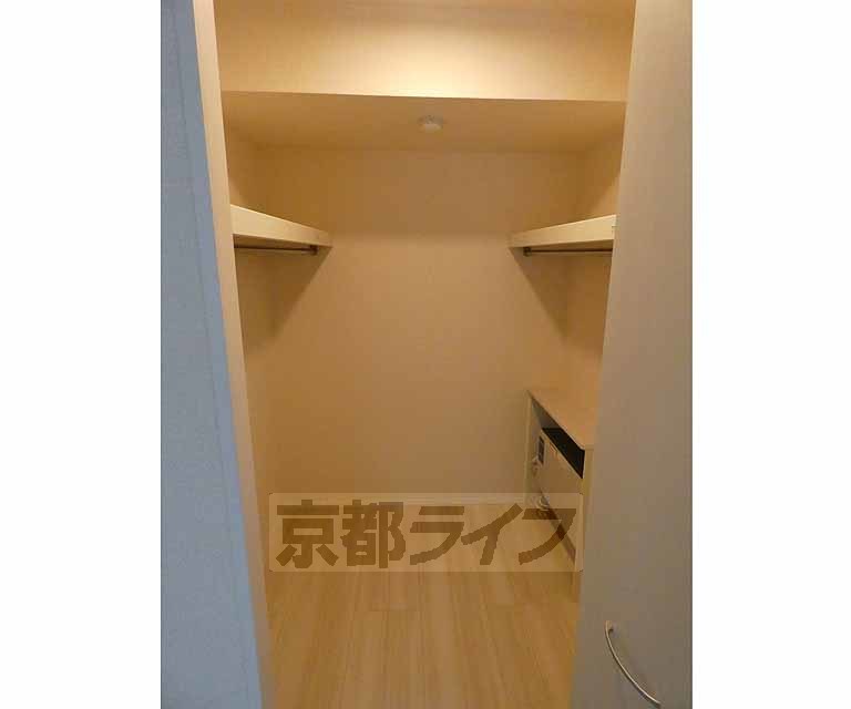 収納　ウォークインクローゼットです。