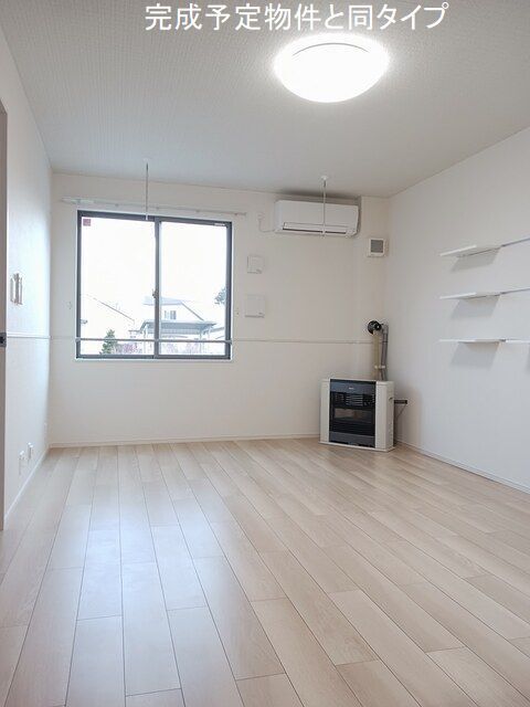 居室・リビング　同仕様タイプ写真です