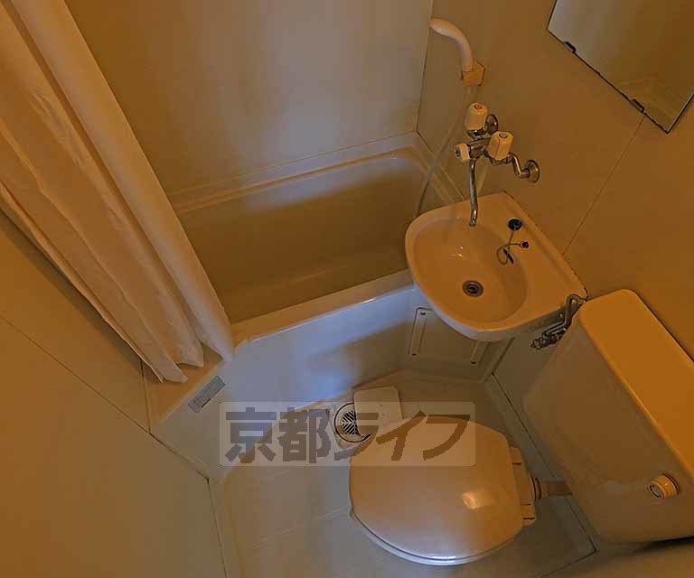 バス・シャワールーム　浴室です。