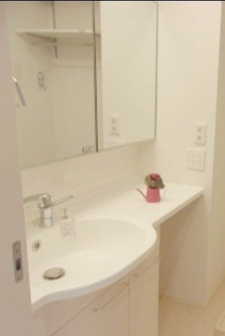 洗面設備　同お同物の別のお部屋のイメージです。