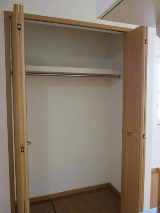 収納　クローゼット