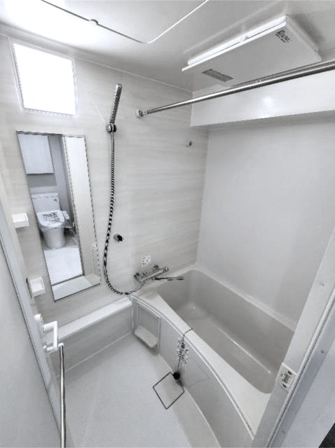 バス・シャワールーム　風呂