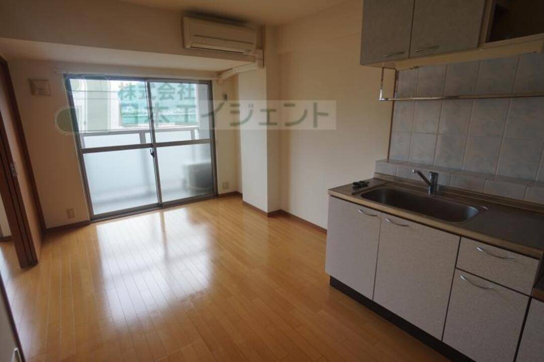 居室・リビング　リビング