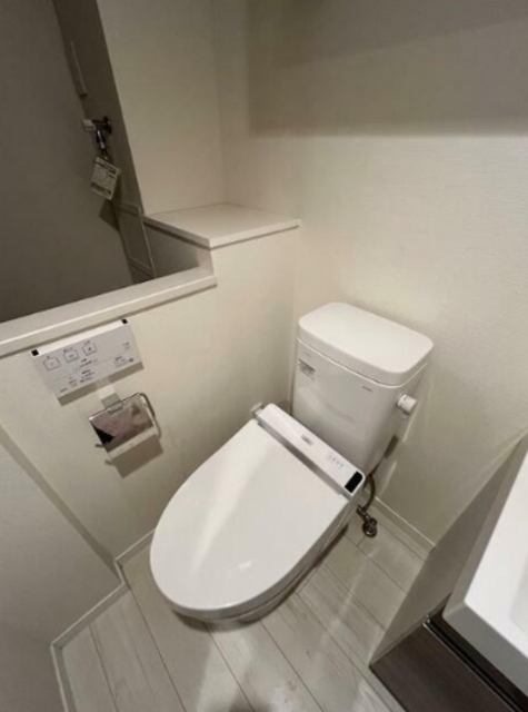 トイレ　同仕様参考写真