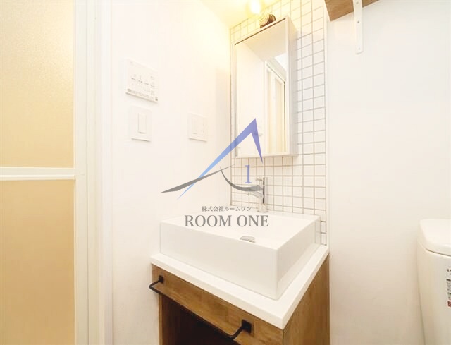 洗面設備　洗面台です。