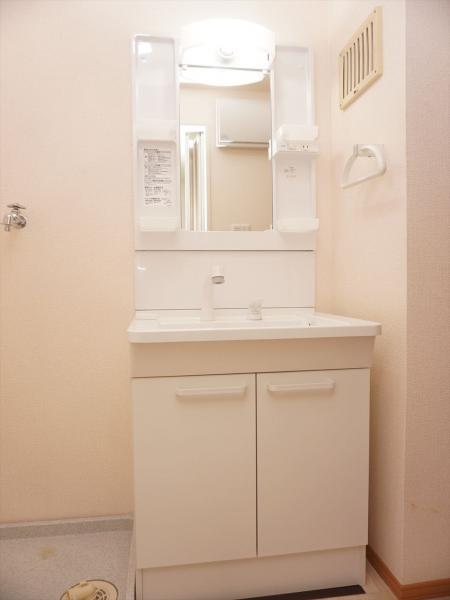 洗面設備　洗面所