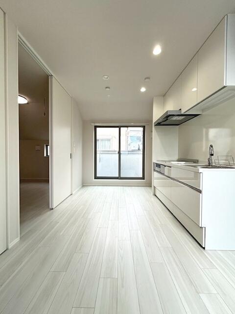 居室・リビング　コンパクトで使いやすい洋室です