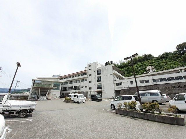 病院　佐川町立高北国民健康保険病院（病院）まで1600m