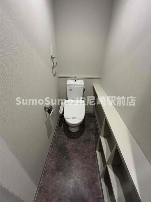 トイレ　シンプルで使いやすいトイレです