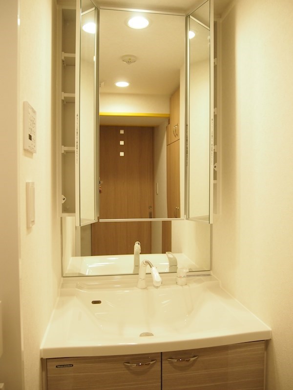 洗面設備　独立洗面台