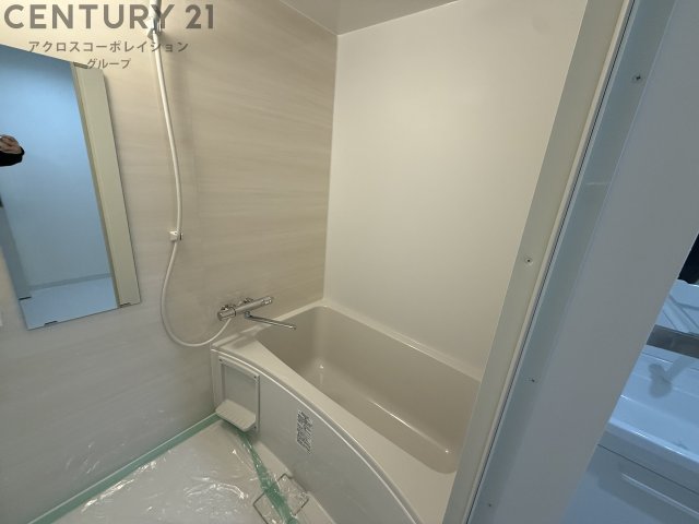 バス・シャワールーム　シンプルで機能的なユニットバスです！