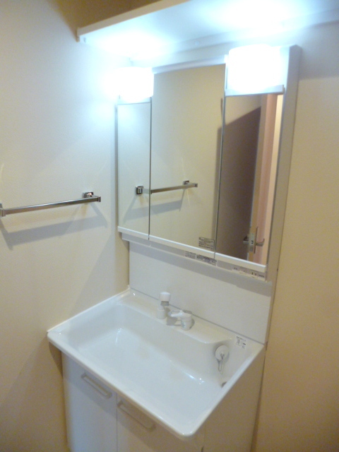 洗面設備　★うれしい独立洗面台★　別のお部屋の写真です♪