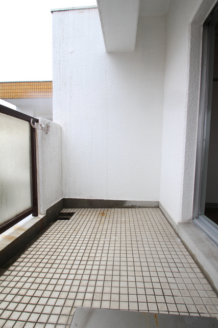 バルコニー　※別室の参考写真の為、現況優先です。