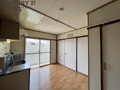 居室・リビング　西向きの和室です♪