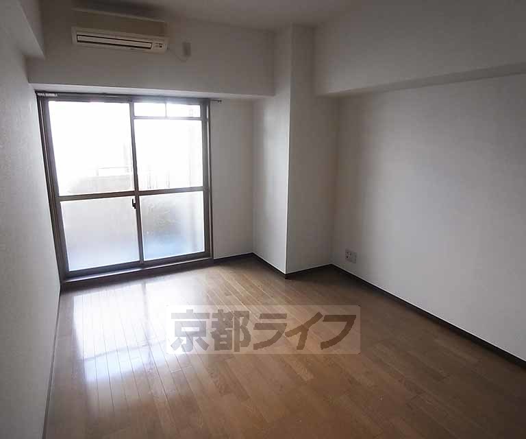 居室・リビング　明るいお部屋です。