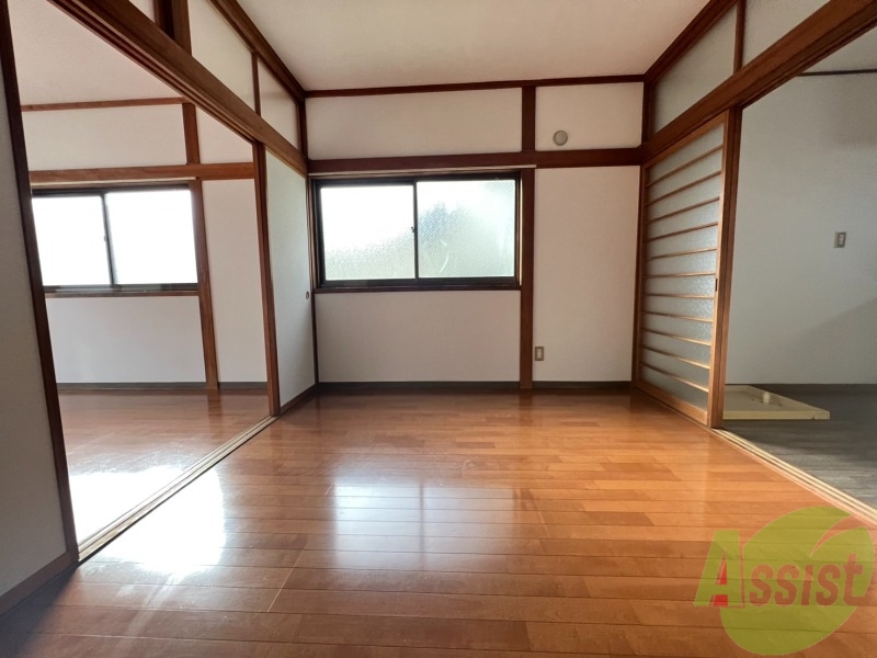 居室・リビング　８．０帖のリビングです。広々としていますね。