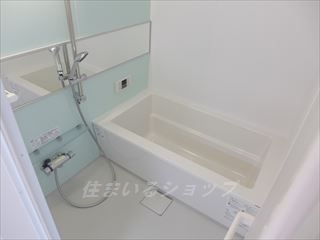 バス・シャワールーム　追い焚き・浴室暖房乾燥機あり