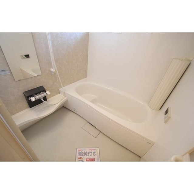 バス・シャワールーム　一坪タイプ　ゆとりあるサイズ