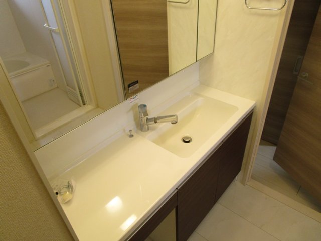 洗面設備　同物件別部屋のお写真です※現況優先