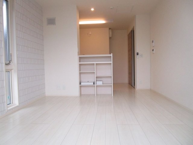 居室・リビング　同物件別部屋のお写真です※現況優先