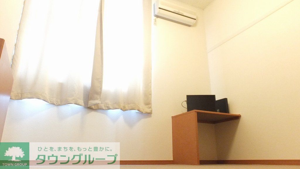 居室・リビング　家具家電付き