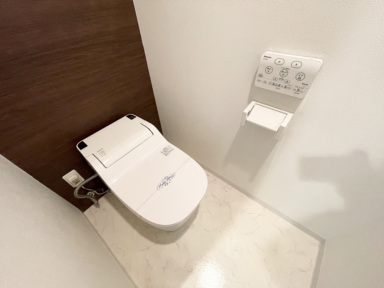 トイレ　写真は３階のものです