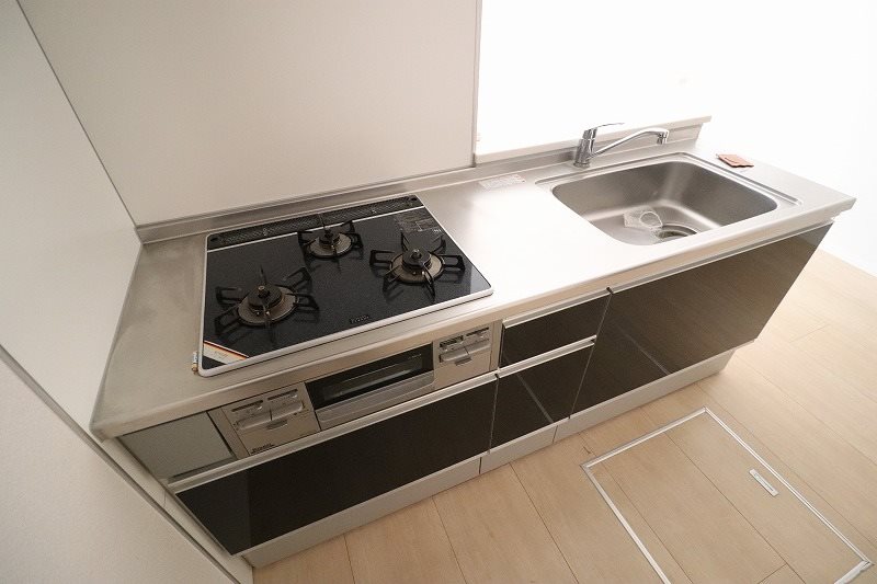 キッチン　退去予定の為別部屋の写真使用