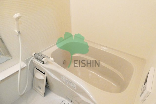 バス・シャワールーム　清潔感のある浴室です！