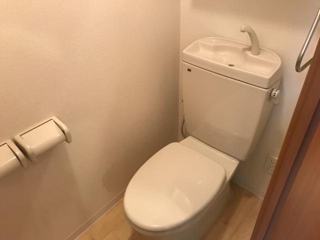 トイレ　トイレ