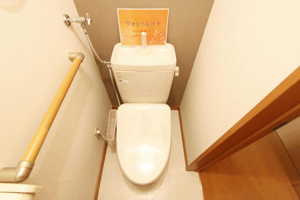 トイレ　※別号室参考画像
